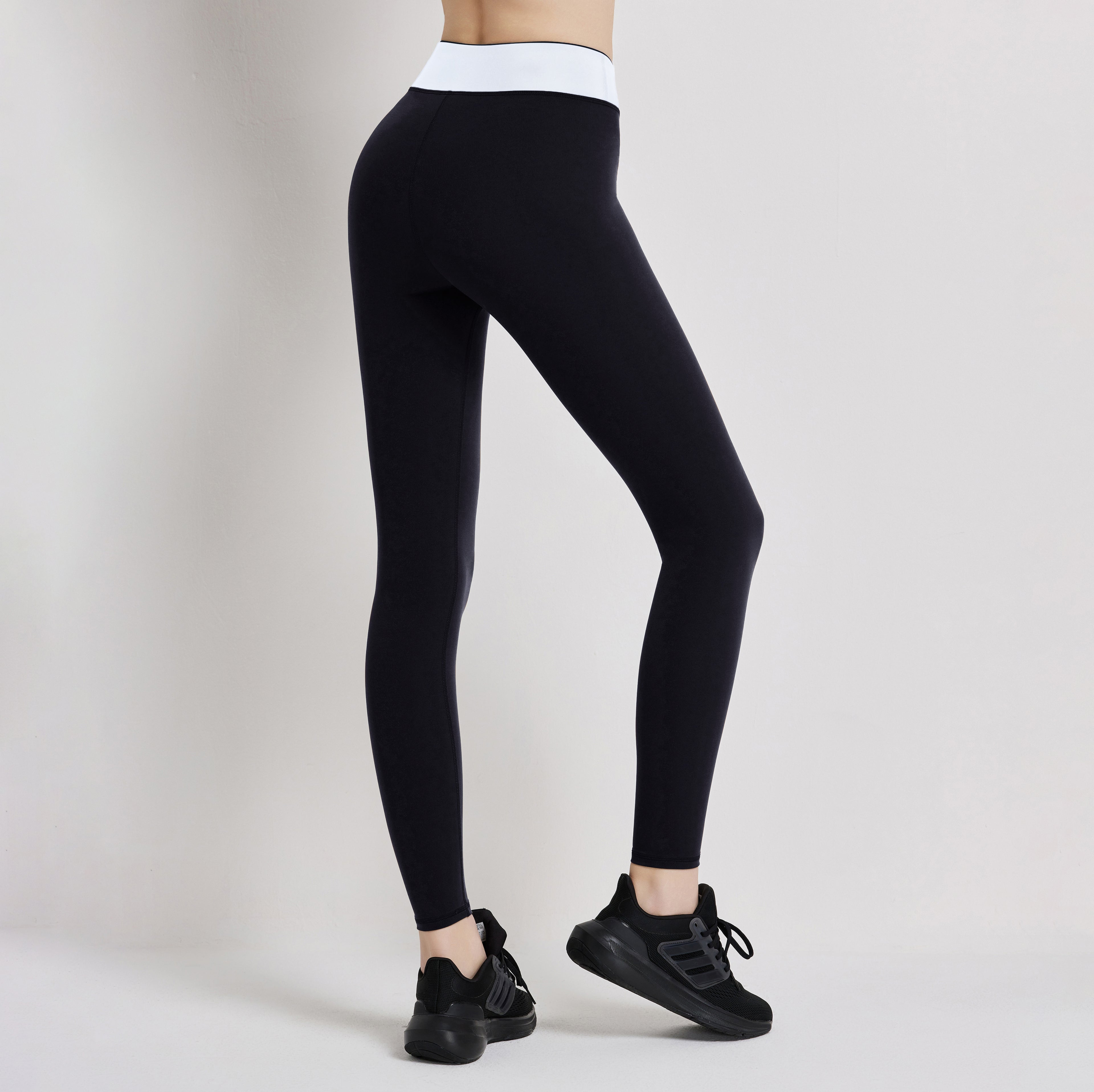 Latitude Legging