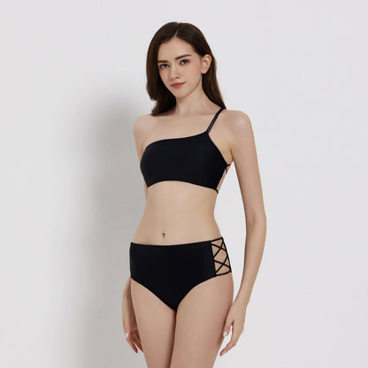 Exposed Bikini - Gourami